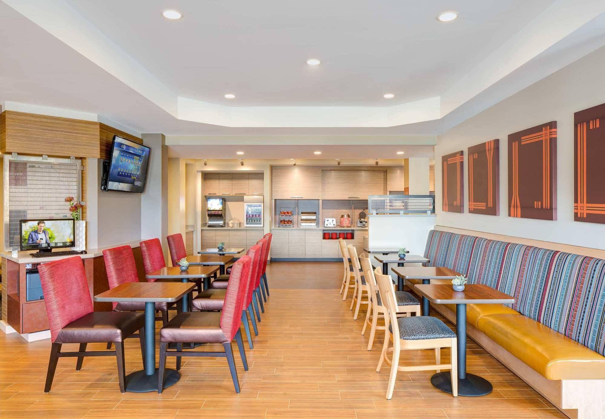 Towneplace Suites By Marriott Tacoma Lakewood Buitenkant foto